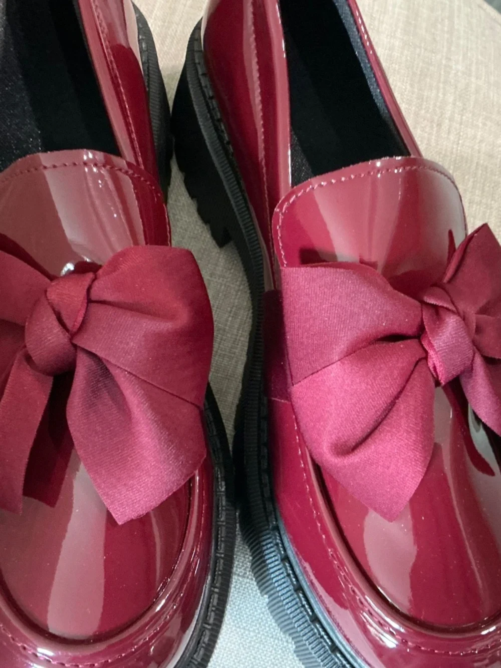 N/A stylish burgundy